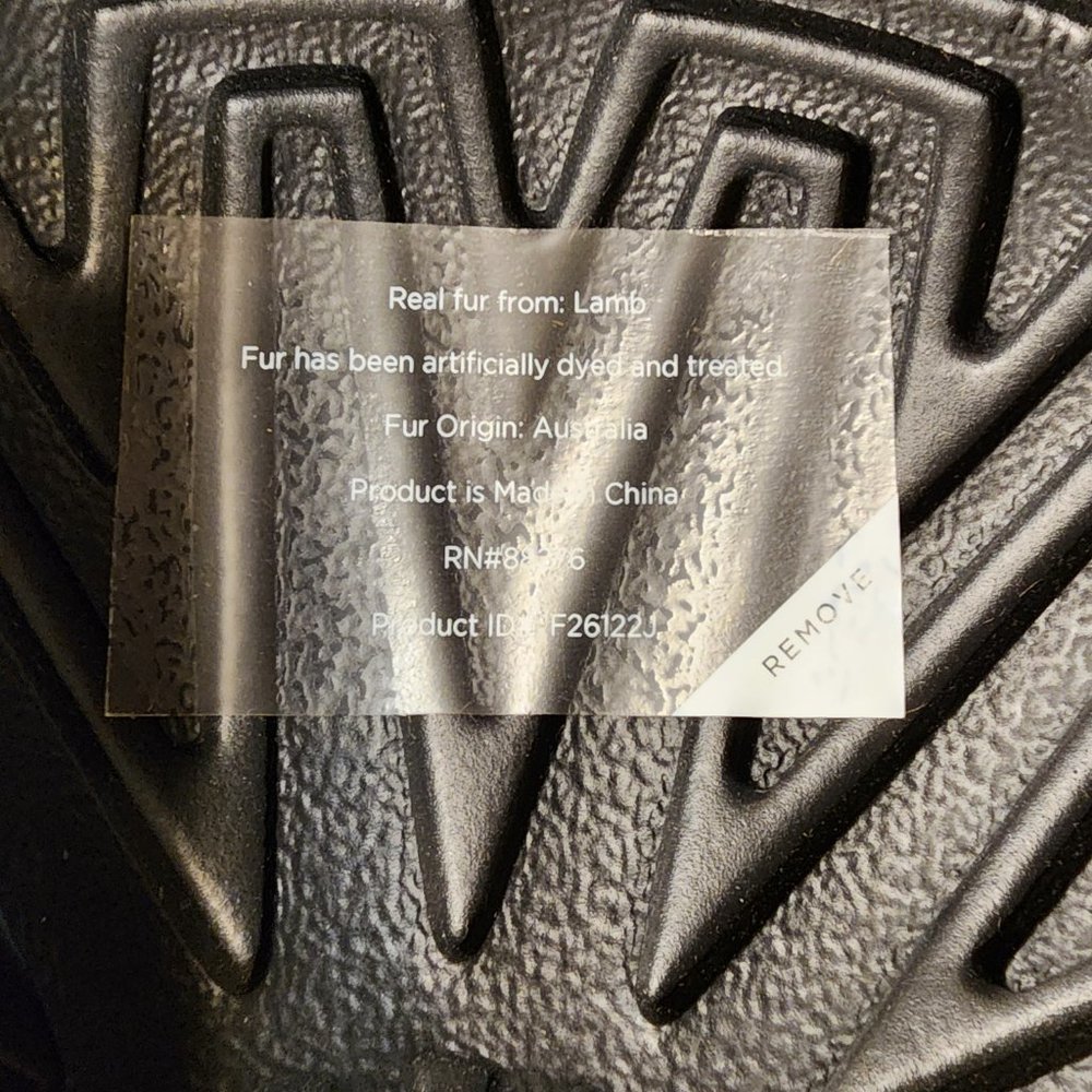 UGG Womens Classic Short II, NWT Black Size 11 - Picture 5 of 12